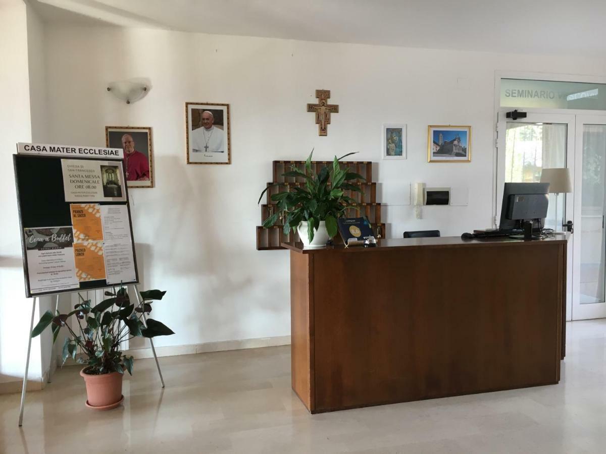 马萨马里蒂马 Casa Mater Ecclesiae酒店 外观 照片
